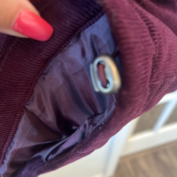 Levi’s Women’s Corduroy Jacket Maroon - Picture 8 of 10